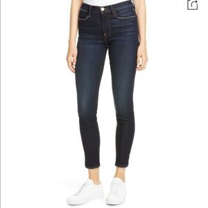 NEW FRAME Le High Skinny Jeans - NWT